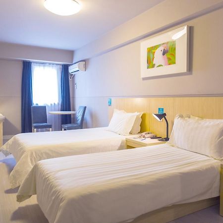 Jinjiang Inn Selected Shenzhen Huanggang Port Huangcheng Plaza Εξωτερικό φωτογραφία
