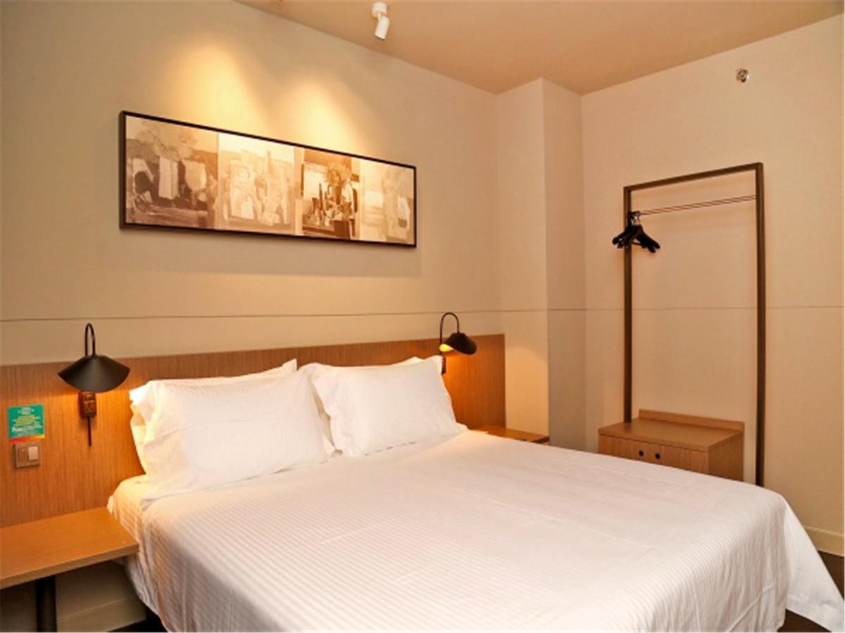 Jinjiang Inn Selected Shenzhen Huanggang Port Huangcheng Plaza Εξωτερικό φωτογραφία