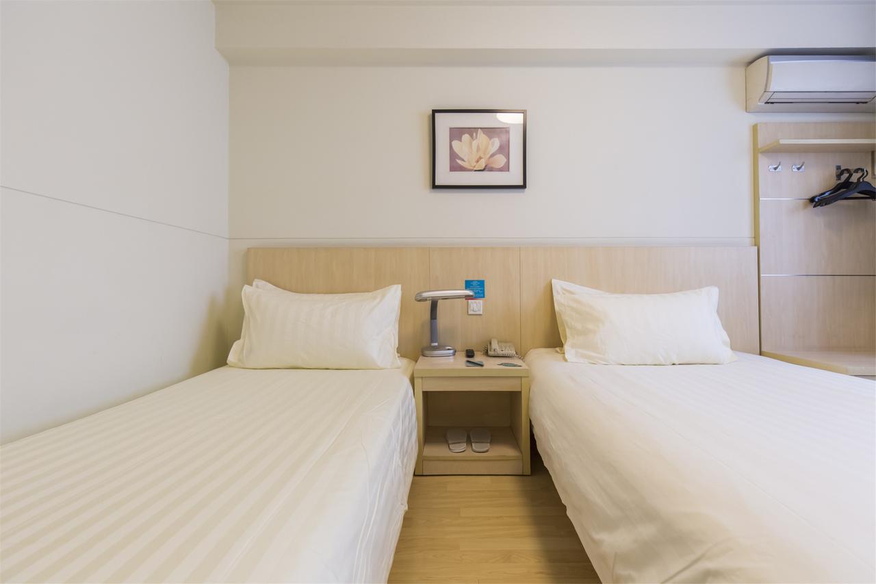 Jinjiang Inn Selected Shenzhen Huanggang Port Huangcheng Plaza Εξωτερικό φωτογραφία
